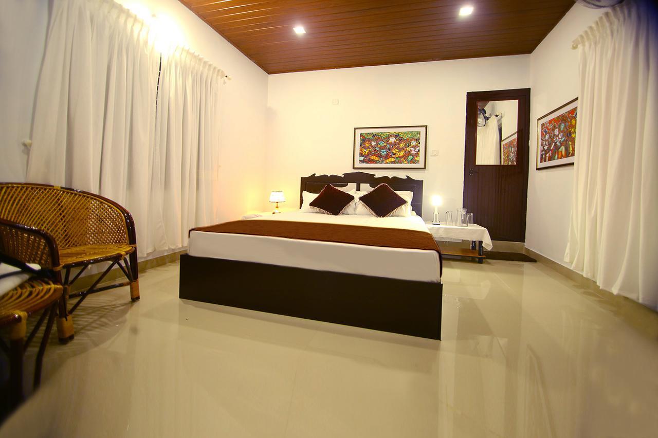 Munroe Island Lake Resort Mundrothuruth Екстер'єр фото